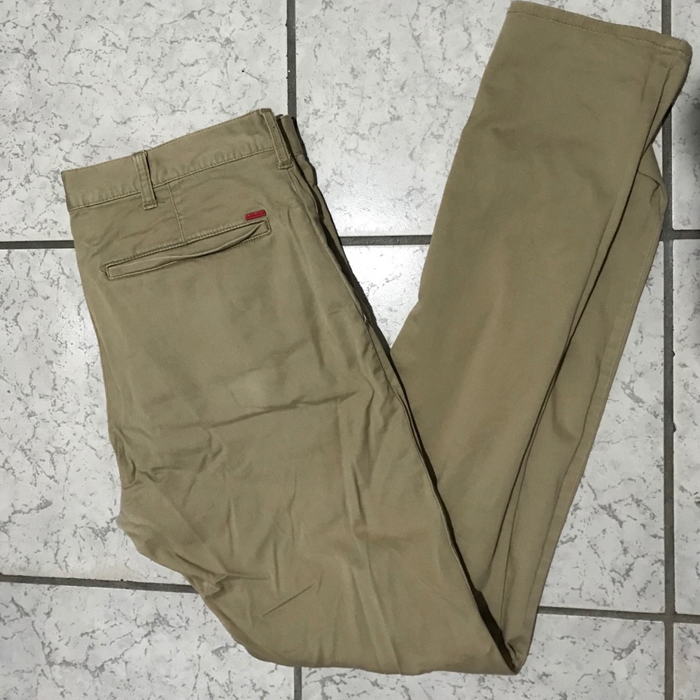 Bullhead chino pants, size 32x34